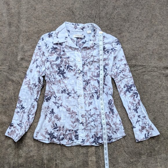 Coldwater Creek Shaped Floral Blue Button Down Shirt Women's Size PS or PM - Picture 7 of 8